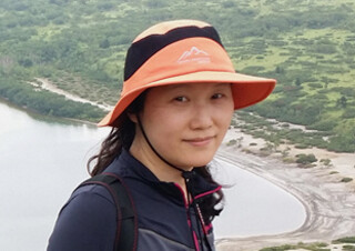 때론 기이하게 때론 교활하게, 기발한 식물의 삶
