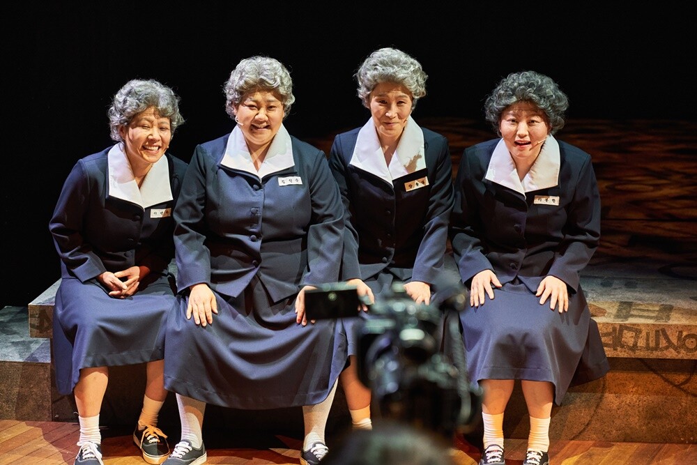 [더뮤지컬] "할머니의 삶에서 소녀가 보여" 뮤지컬 <오지게 재밌는 가시나들> 프레스콜