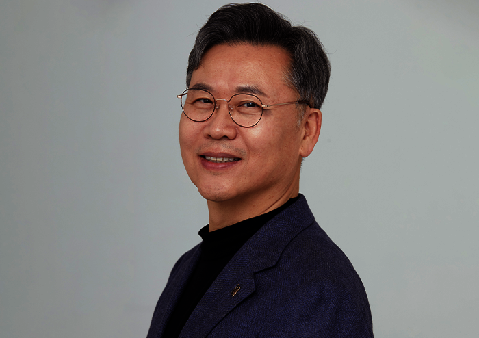 꾸물거림도 예술이 됩니다 ‘이동귀 교수’