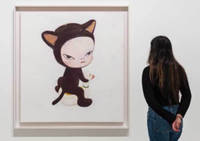 ‘귀여움 속 저항’ 요시토모 나라 영국 첫 회고전