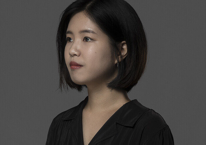 조예은 작가의 책장