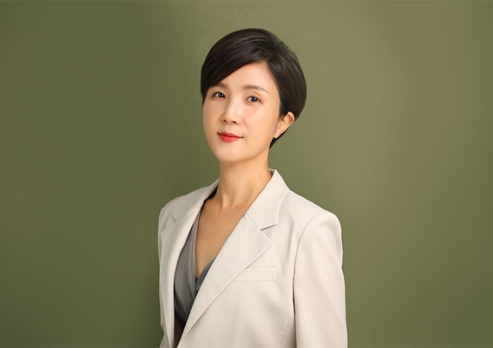 일하는 여성들에게 건네는 현실적인 생존 전략