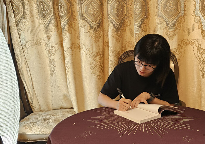 새벽 4시 반, 엄마의 마음이 깨어나는 시간