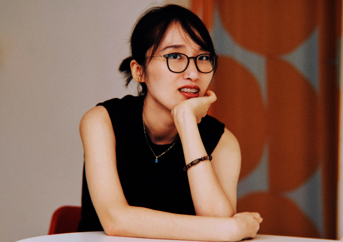 [젊은 작가 특집] 이희주 “그밖에는 대체로 최애의 생각을 합니다” | 예스24