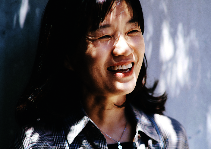 [인터뷰] 은유는 생업을 듣는다 | 예스24