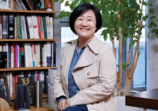 권김현영 `책 읽는 시간의 고요함이 좋다`