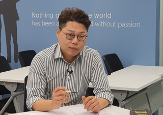 임영균 “눈치 보지 말고 ‘따뜻한 꼰대’가 되세요”