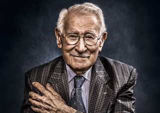 [세상에서 가장 행복한 100세 노인] “지금 포기하면 안 돼, 하루만 더 버텨보자. 하루만!” | YES24 채널예스