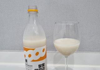 [김혜나의 술 맛 멋] 하얀 배꽃이 눈처럼 내립니다 | YES24 채널예스