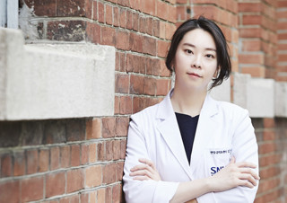 의사 김현지 “나는 환자를 잘 죽이고 싶다” | YES24 채널예스