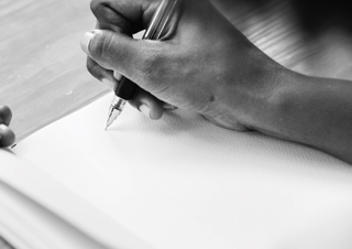 글쓰기는 나와 친해지는 일