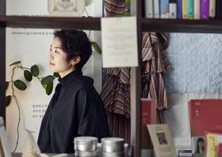 [책 짓는 사람] 김보희, 마음의 안부를 묻는 편집자