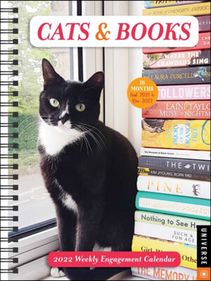 Cats &amp; Books 16-Month 2021-2022 Weekly Engagement Calendar