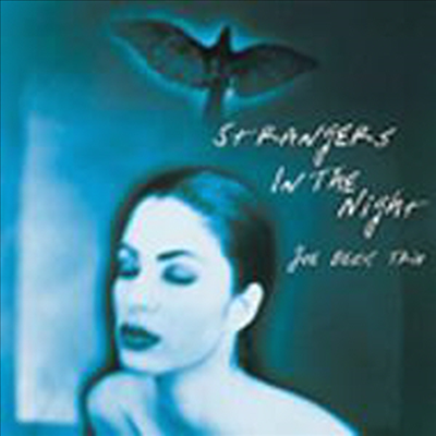 Joe Beck Trio - Strangers In The Night (Paper Sleeve)(일본반)(CD)