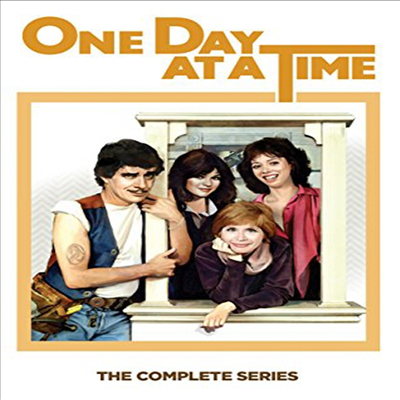 One Day At A Time: The Complete Series (원 데이 앳 어 타임)(지역코드1)(한글무자막)(DVD)