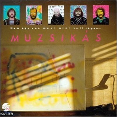 Muzsikas (무지카시) - Nem Ugy Van Most, Mint Volt Regen (It Is Not Like It Used To Be)