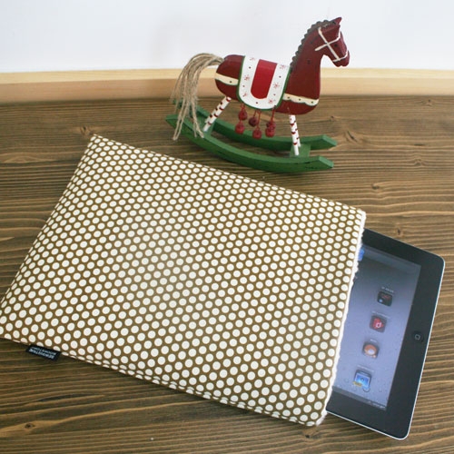 아이패드 파우치-ipad sleeve-cute dot (brown)