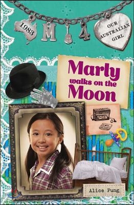 Marly Walks on the Moon, 4: Marly: Book 4