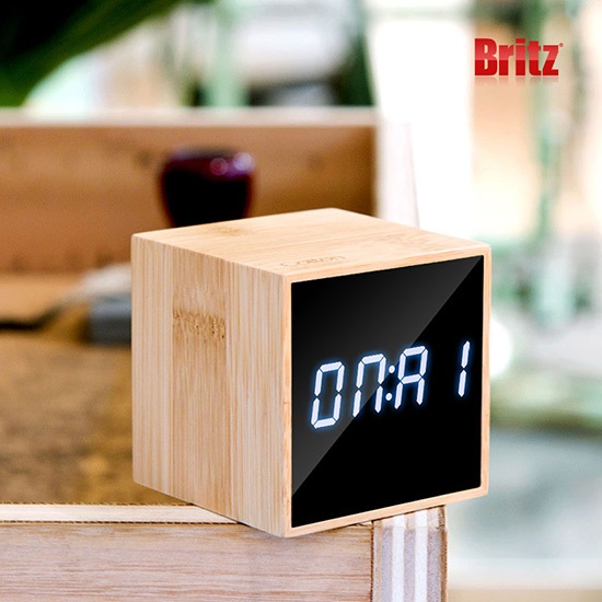브리츠 콜튼 BZ-EW561 무선 탁상 알람 디지털 시계