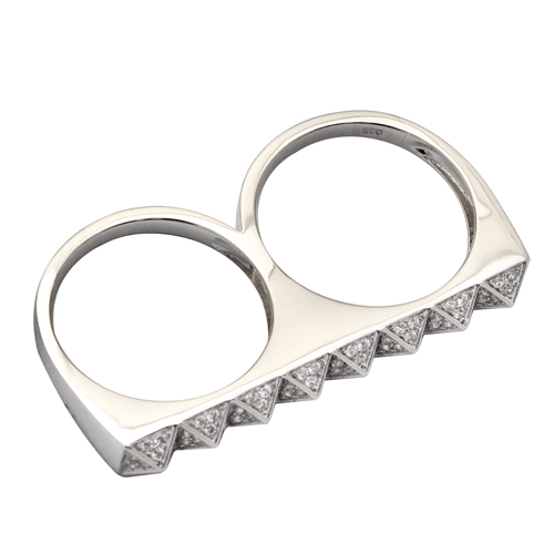 Double studed ring