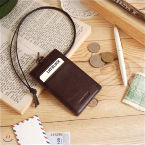 ID Card Pocket _ DarkChoco