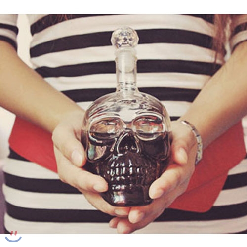 Crystal Skull bottle(해골 유리병) 350ml