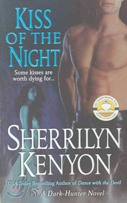 Kiss of the Night (Mass Market Paperback)