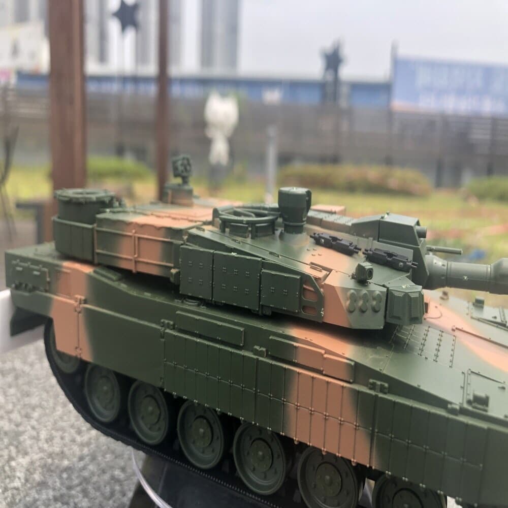 프로 솔라턴테이블 한국 육군 K2 흑표 전차 탱크 무선조종