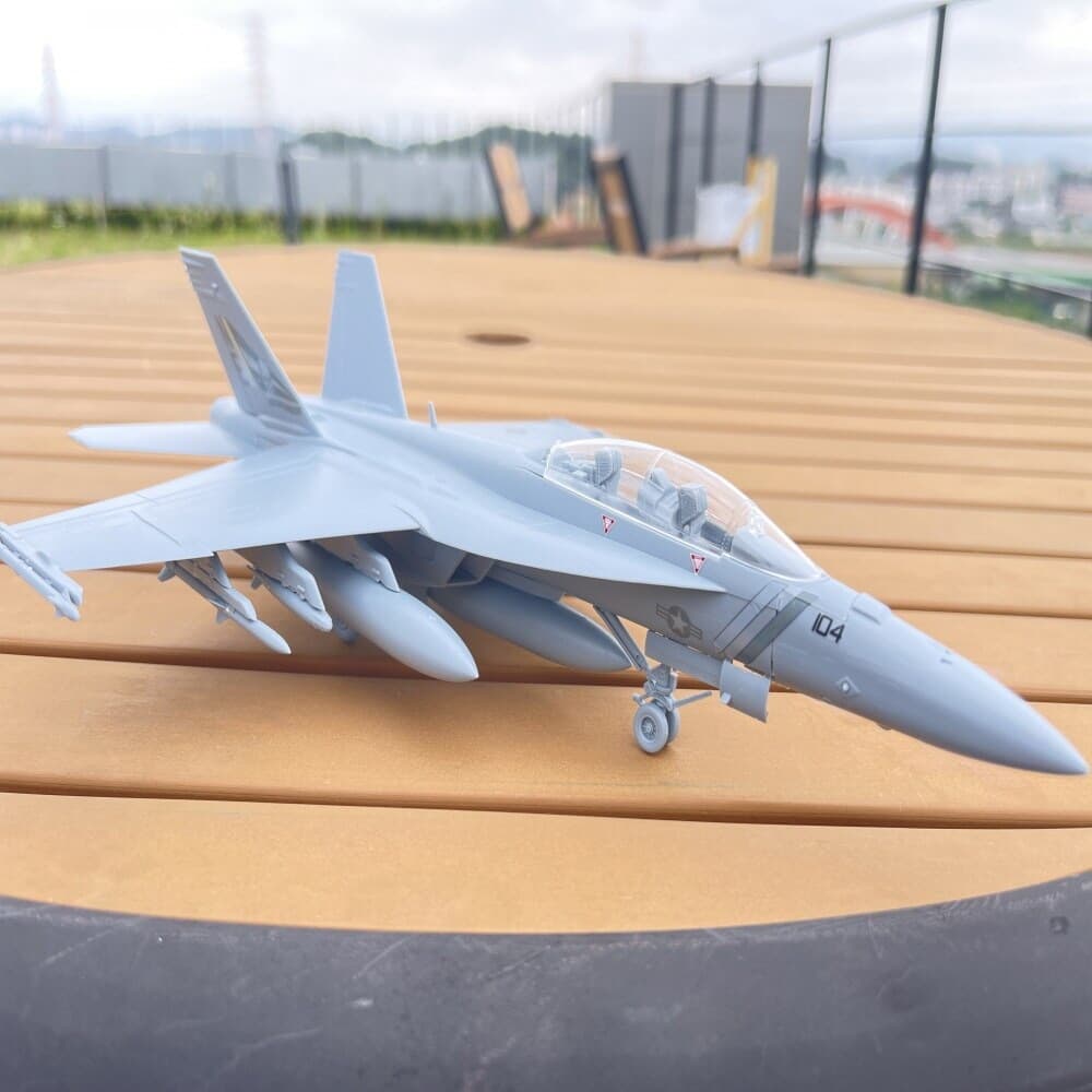 프로 완성품 1/72 FA-18 호넷 탑건 대한민국 공군 매버릭