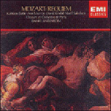 Mozart : Reauiem : Barenboim