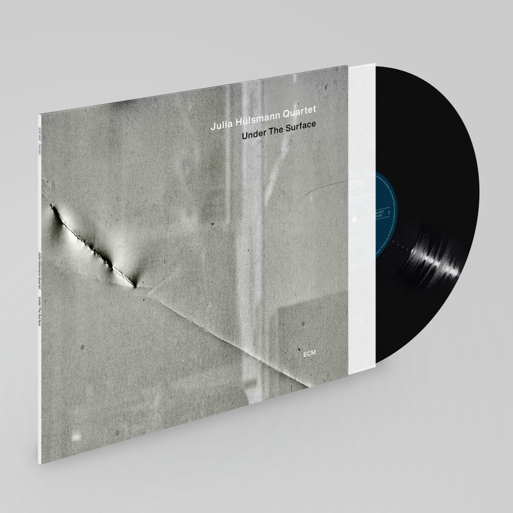Julia Hulsmann Quartet (줄리아 휠스만 쿼텟) - Under The Surface [LP]