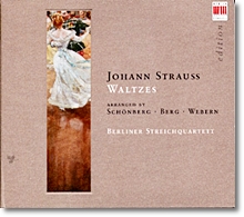 Strauss : Waltzes Arranged By Schonberg, Berg, Webern