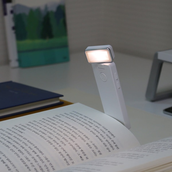 소이믹스 라이트업 휴대용 북라이트 독서등 LED 스탠드 SOLITE1