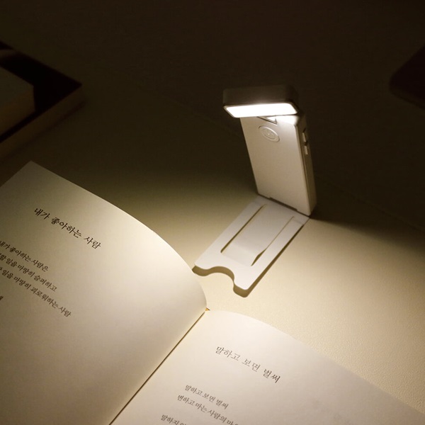 소이믹스 라이트업 휴대용 북라이트 독서등 LED 스탠드 SOLITE1