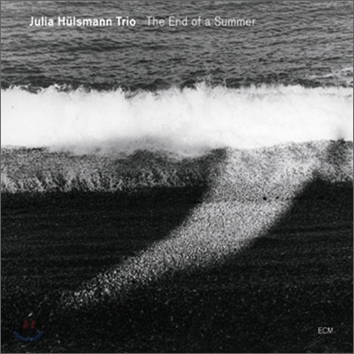 Julia Hulsmann Trio - The End Of Summer