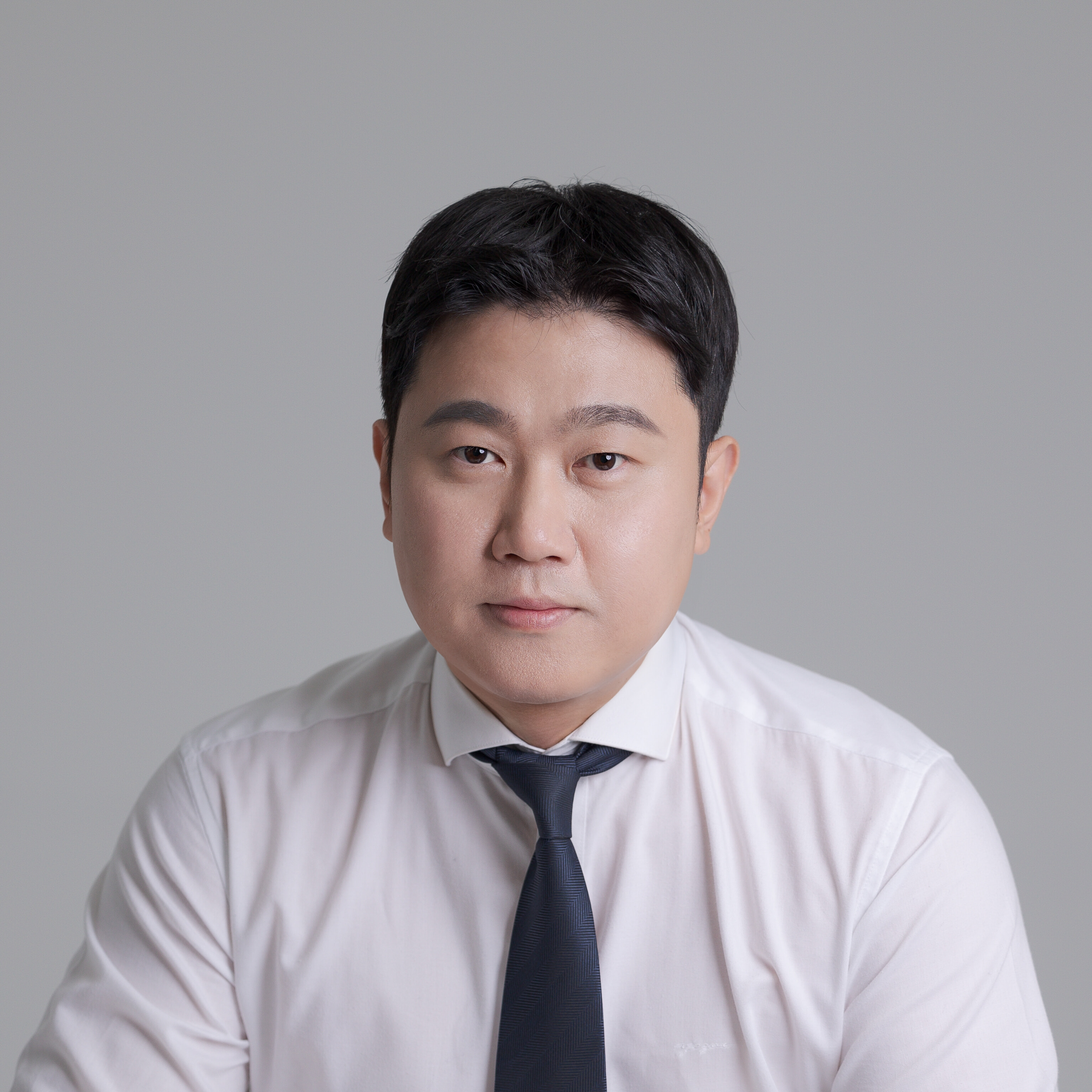 김범곤
