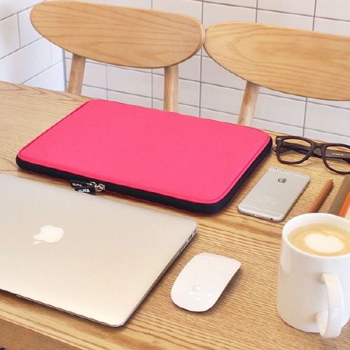 VARIE 바리에 비비드 슬림 13.3인치 노트북 파우치 핑크 VIVID-Slim133PN