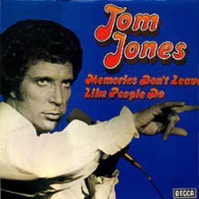 [LP] Tom Jones - Memories Don&#39;t Leave Like People Do (수입)