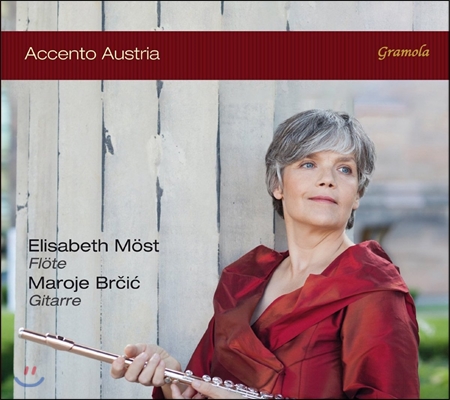 Elisabeth Most / Maroje Brcic 플루트와 기타 이중주 - 줄리아니: 그랑 듀오 콘체르탄테 / 데 칼: 세레나데 / 브레스겐: 다섯 개의 소품 (Accento Austria - Giuliani, Bresgen)