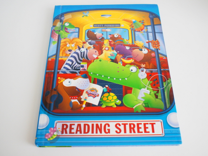 Scott Foresman Reading Street 1.4 : Student Book (2008)