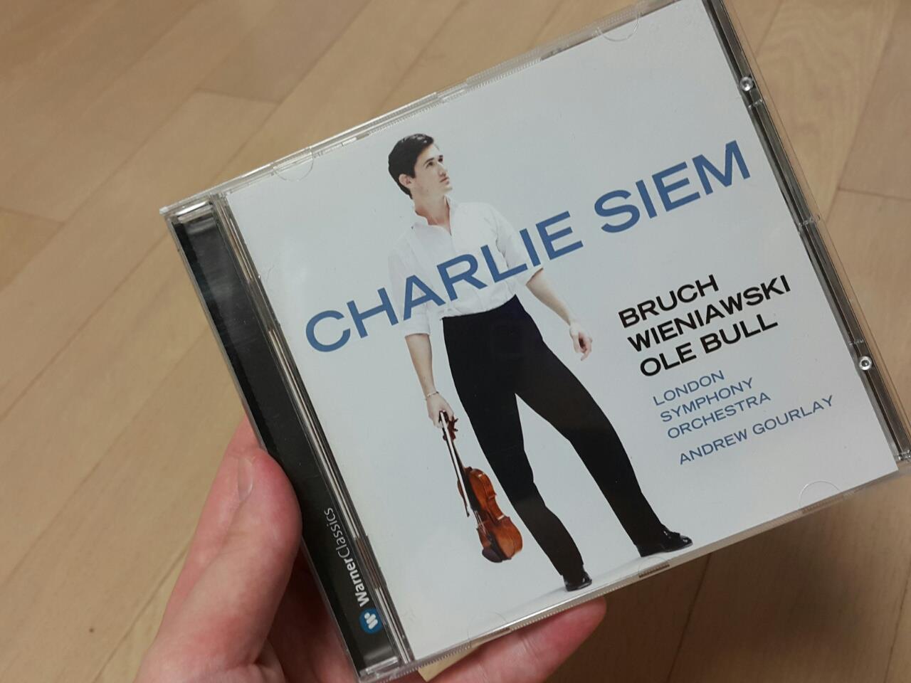 Charlie Siem 비네야프스키 / 부르흐 / 올레 불: 바이올린 협주곡 (Bruch / Wieniawski / Ole Bull: Violin Concertos)