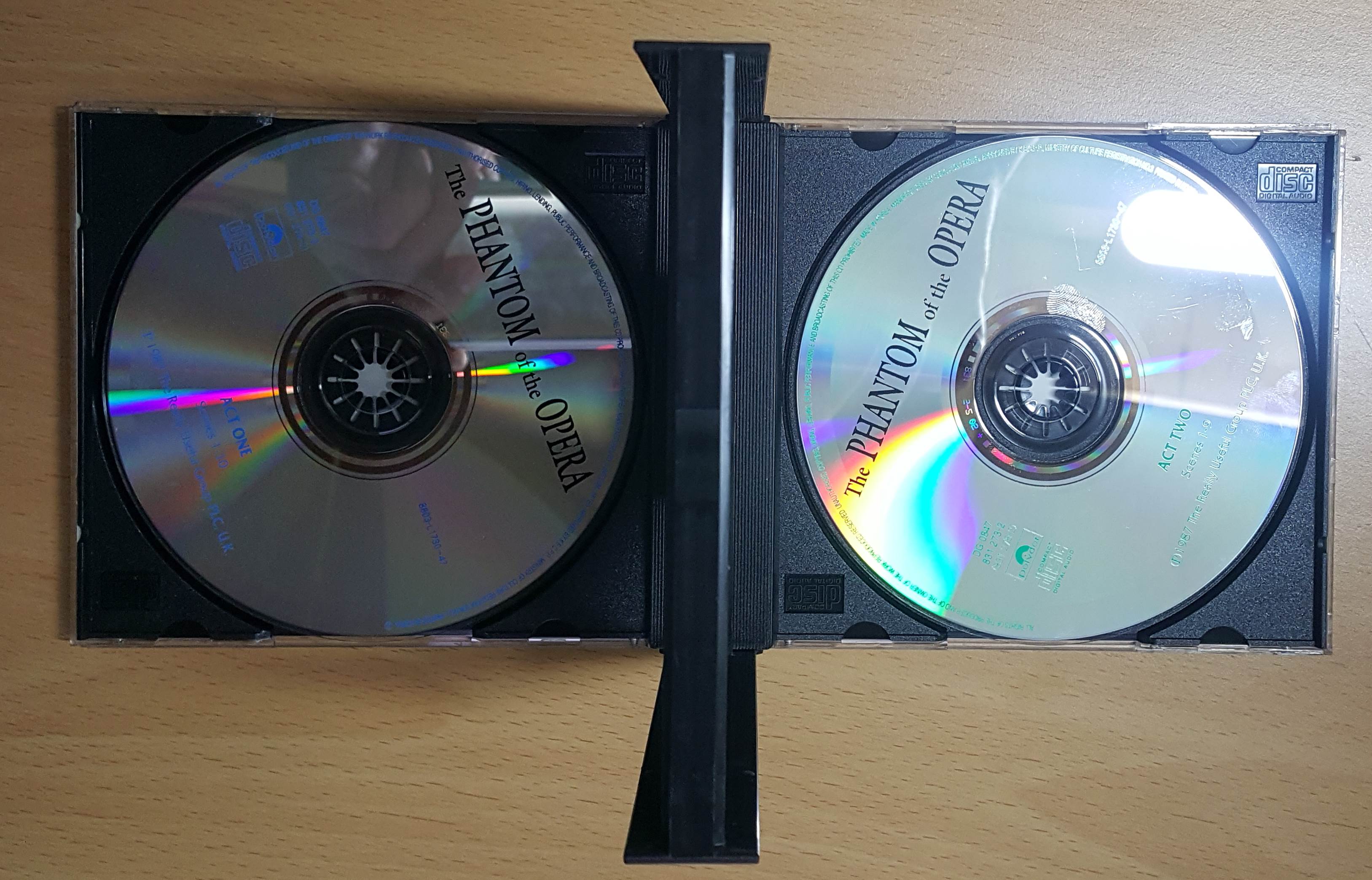 The PHANTOM of the OPERA  2CD