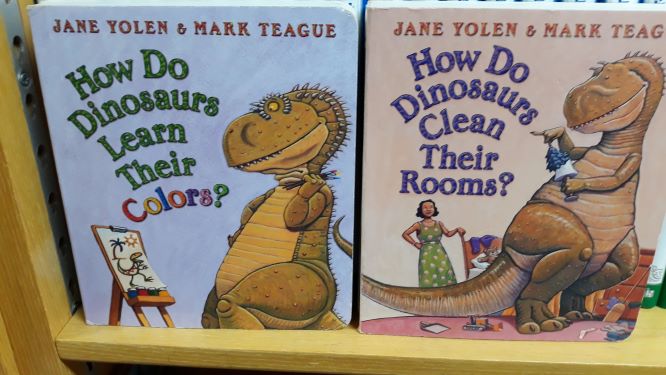 How Do Dinosaurs  ( Clean Their Rooms?/count to ten/learn their colors/with their friends) 4권 세트 /Board Book 