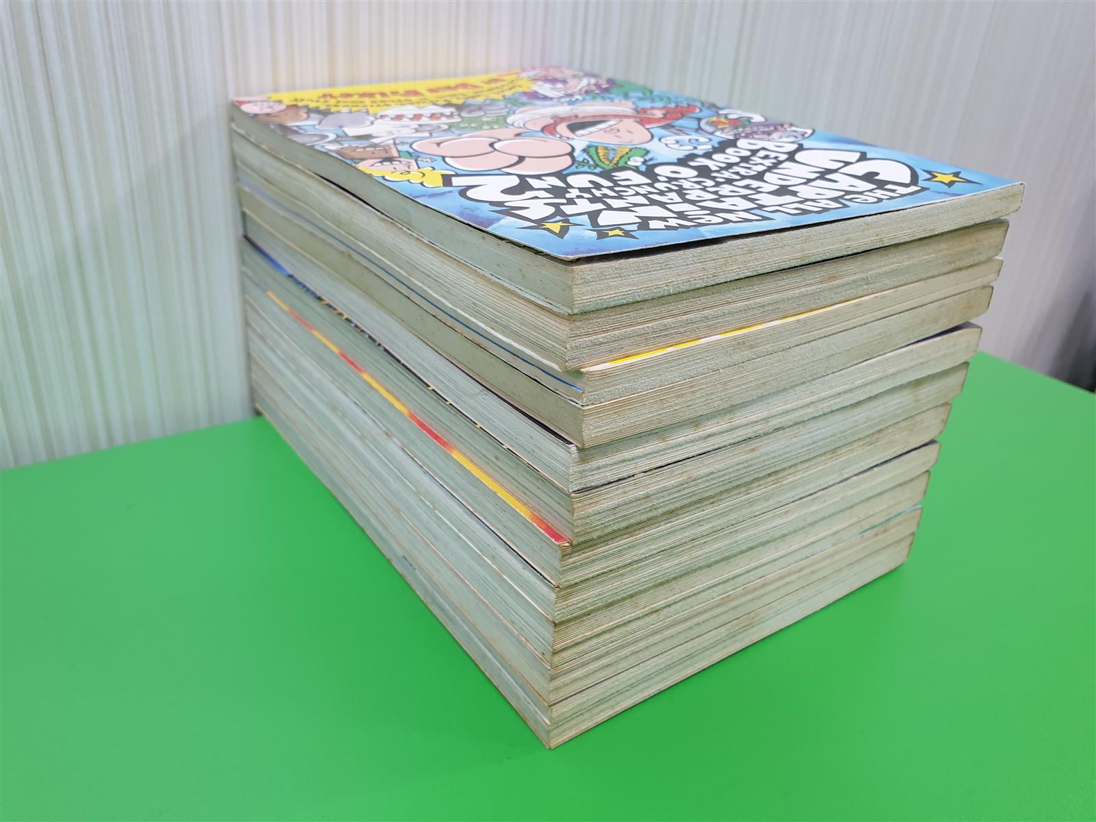 The Gigantic Collection of Captain Underpants (Book #1~11) -- 상세사진 올림