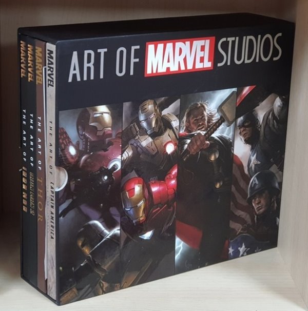 Art of Marvel Studios ....  양장본 4권 + 포스터 1장 / 전권 다 미사용 새책입니다