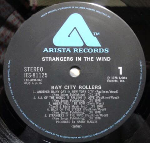 [일본반][LP] Bay City Rollers - Strangers In The Wind