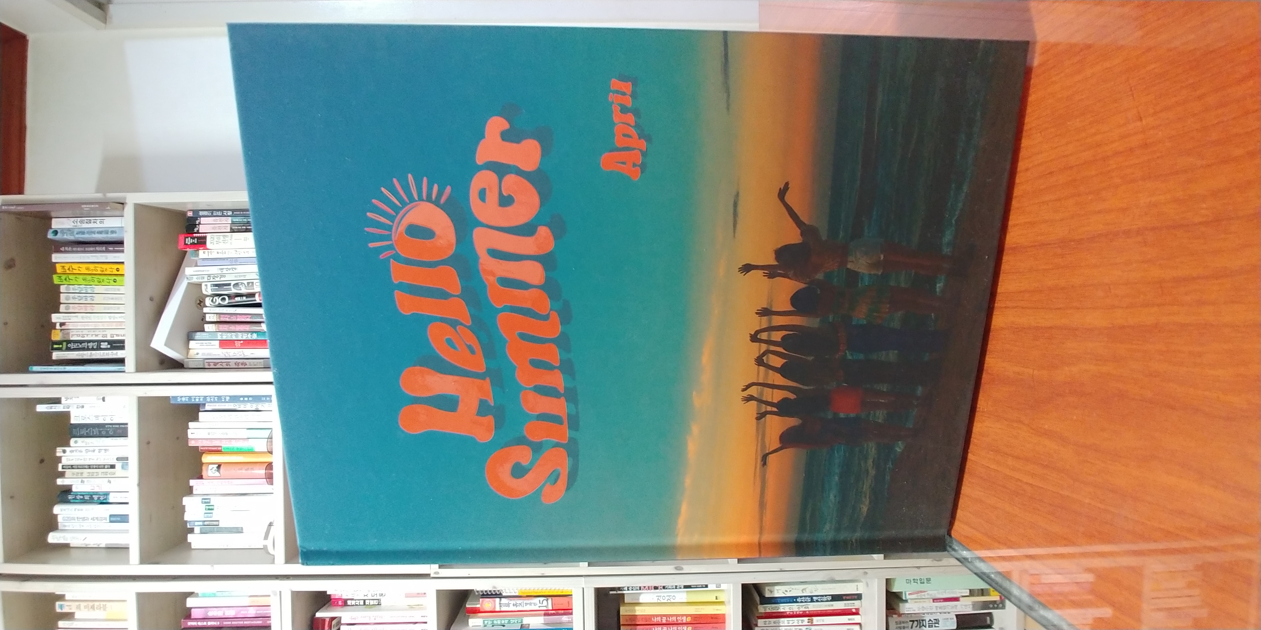 에이프릴 (APRIL) - Summer Special Album : Hello Summer [Summer NIGHT ver.]