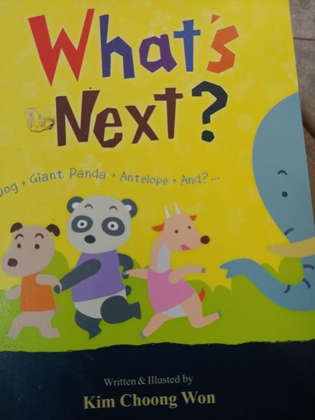 What‘s Next? ( 창의 동물 그리기 놀이를 뺀 영어책)