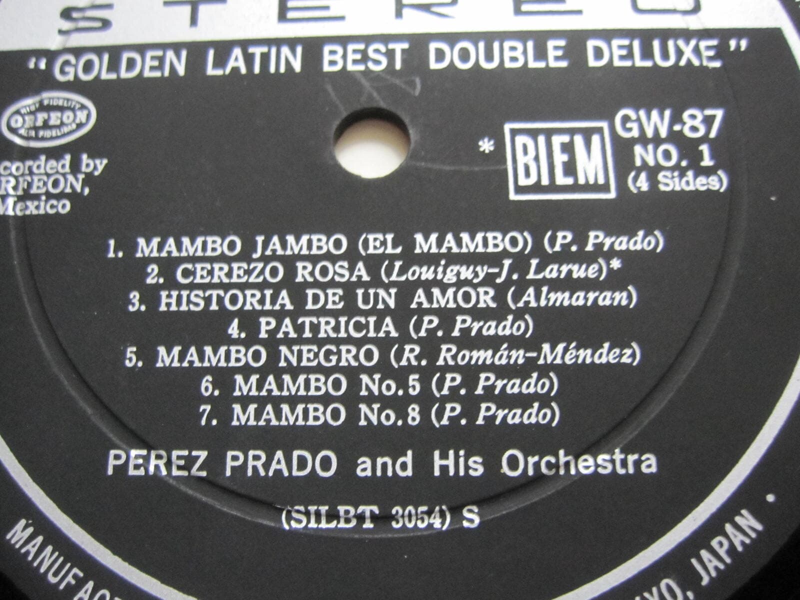 LP(수입) Golden Latin Best Double Deluxe - 페레즈 프라도/코맨드 올 스타즈(GF 2LP)
