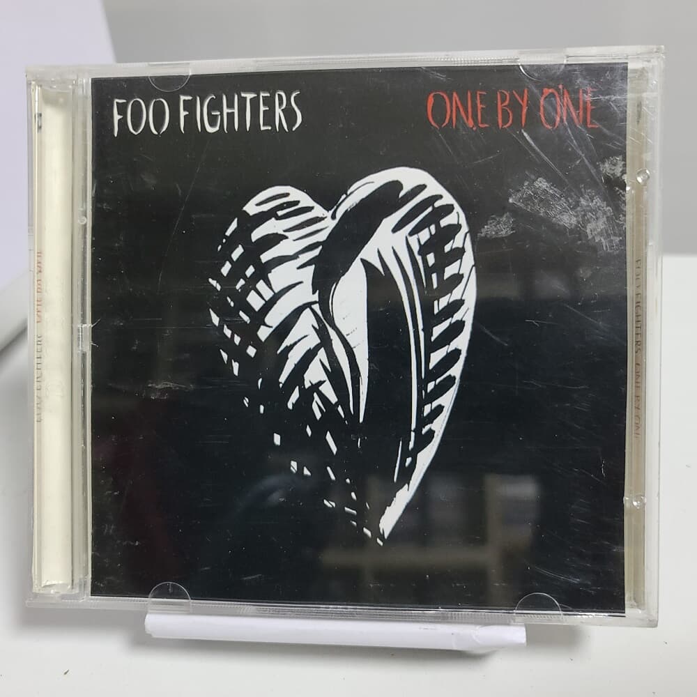 Foo fighters - One by one 